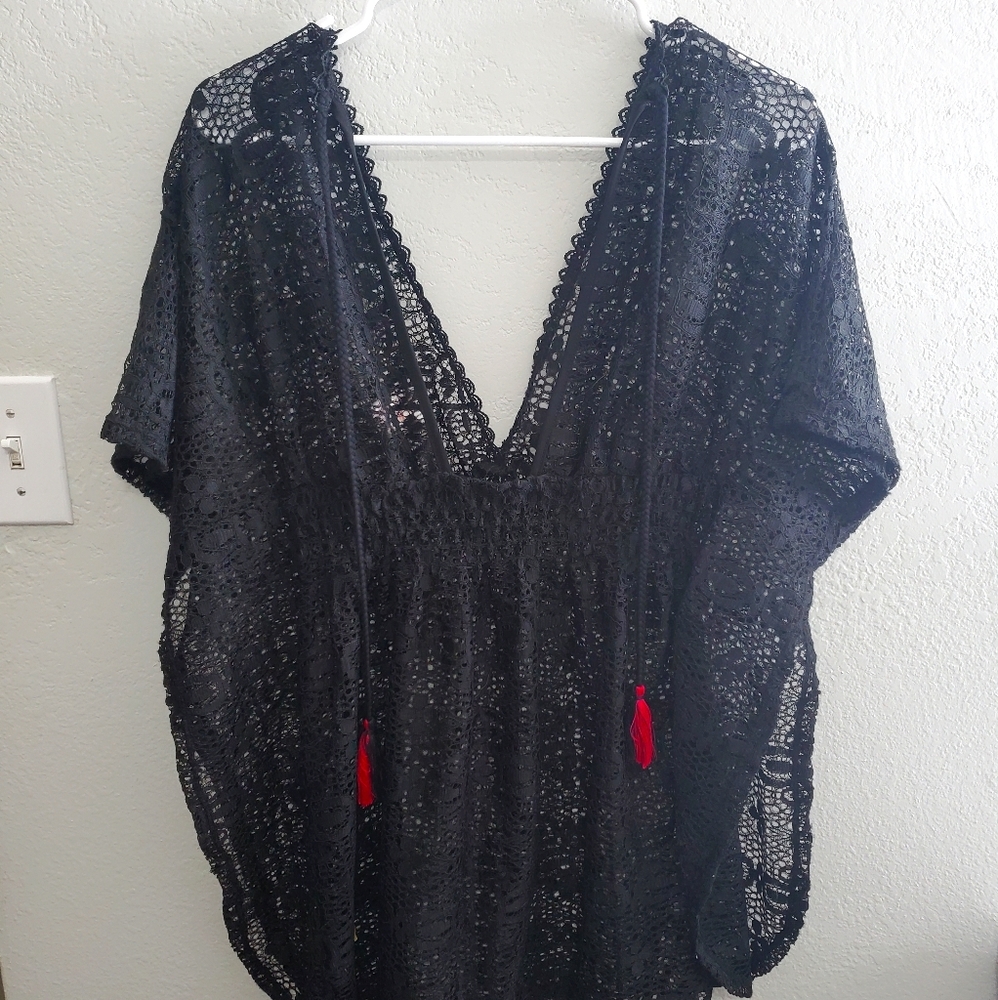 Women's black bathingsuit cover
